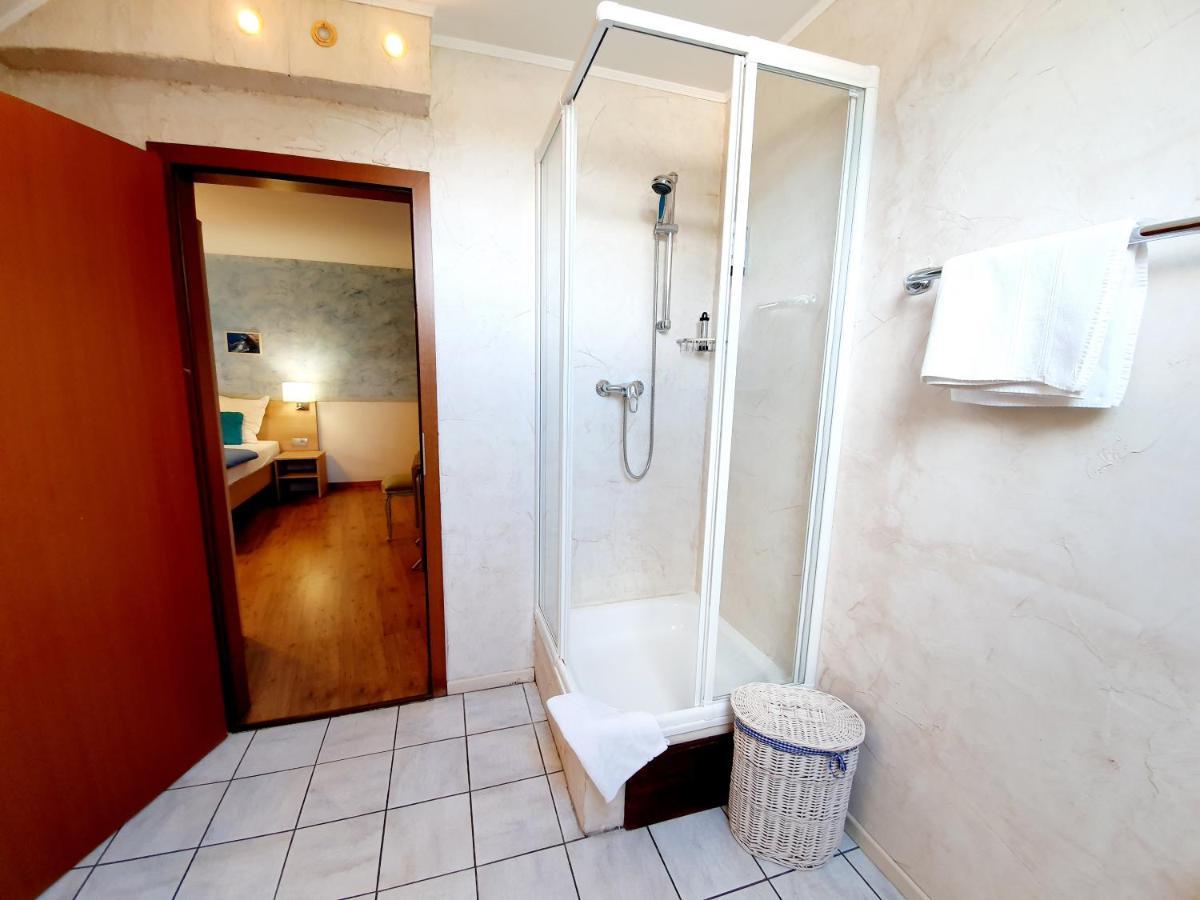 Weidendall Kopstal Luaran gambar